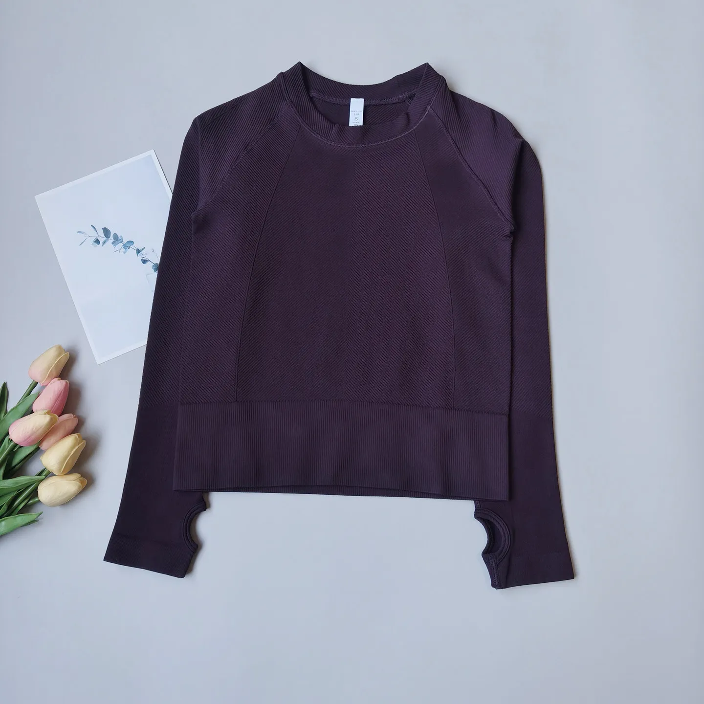 Schnell trocknendes Slim-Fit-Trainingsoberteil, Damen-Yoga-Shirt mit Rundhalsausschnitt und langen Ärmeln, professionelle Trainingskleidung
