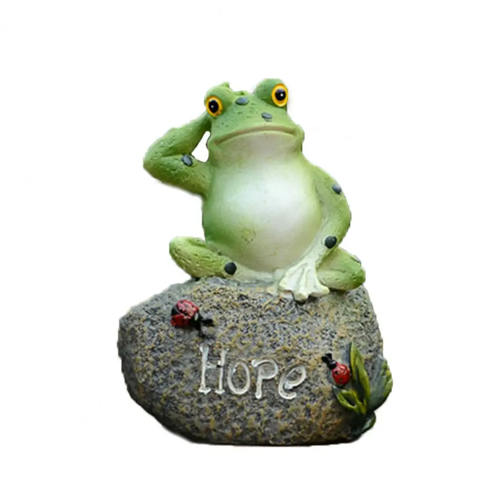 Good  Animal Figurine Adorable Simulated Frog Garden Sculptures Mini Resin Animal Sculptures for Household