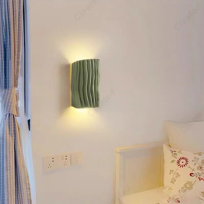 Scandinavian Vertical Texture Resin Wall Lamp Simple Creative Decorative Home Lighting for Bedroom Bedside Living Room Corridor