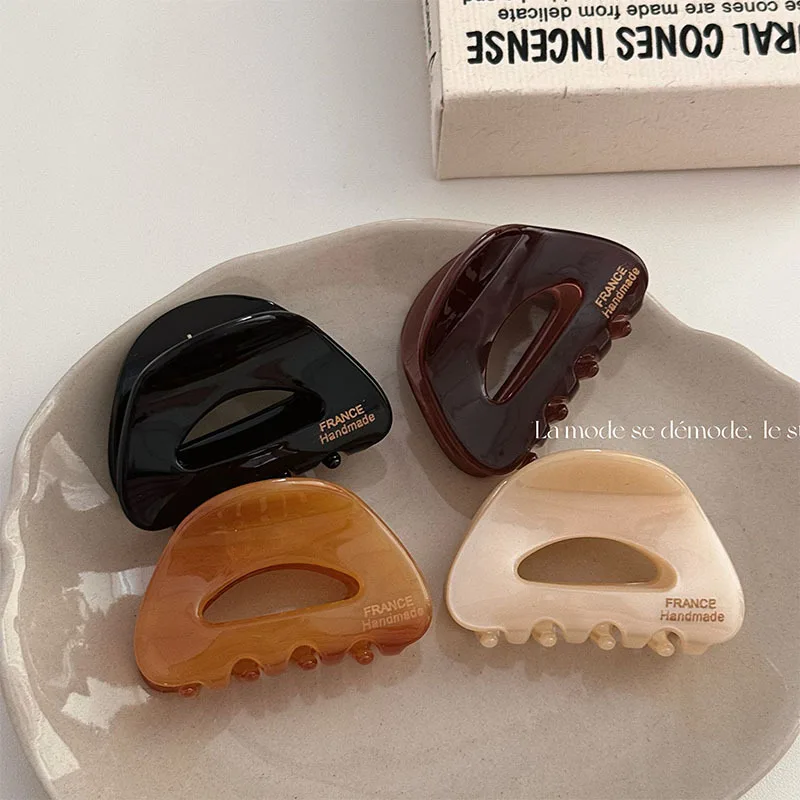 New Small Hair Claw Clips Acetate Hollowed Geometric Hair Clamps Grab Shark Clip Cute Sweet Women Hair Accessories