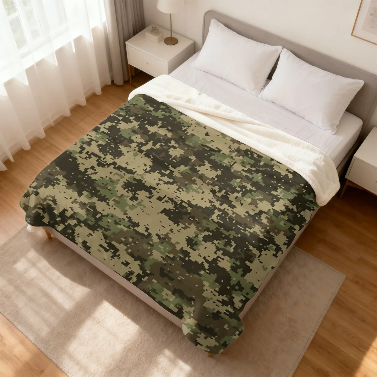 Military Camouflage Pattern Soft Flannel Blanket Cozy All-Season Throw for Sofa Outdoor Use Durable Warm Camo Print Fabric Home