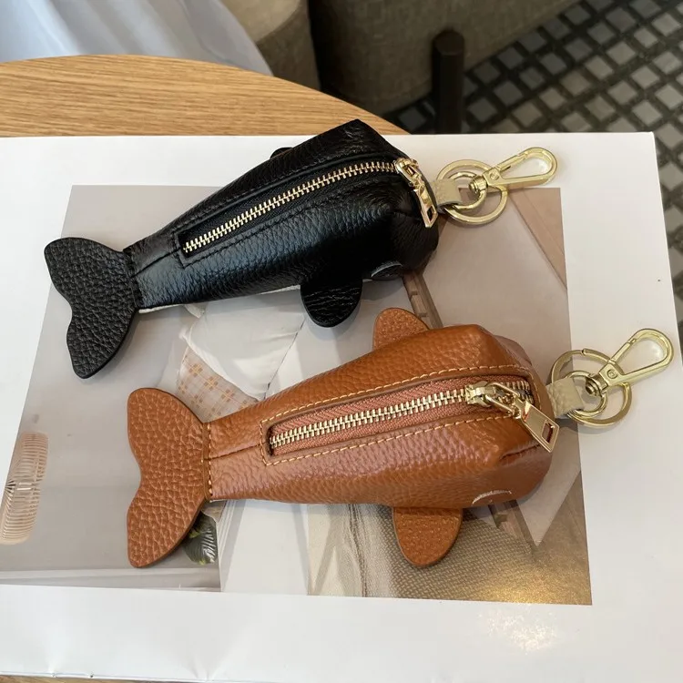 

Leather Key Holder Cute Fish Design Multi-Functional Lipstick Organizer Decorative Daily Use Pendant Bag for Men And Women