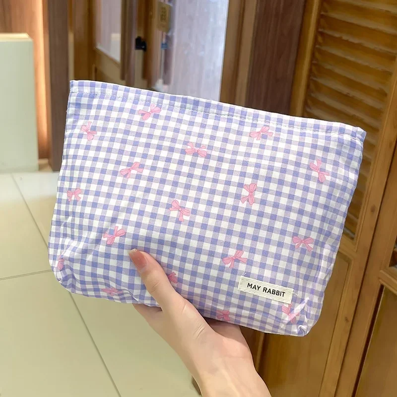 Portable Cosmetic Bags for Travel Korea Bow Print Women Makeup Bag Large Capacity Coin Purse Nylon Toiletries Storage Bag