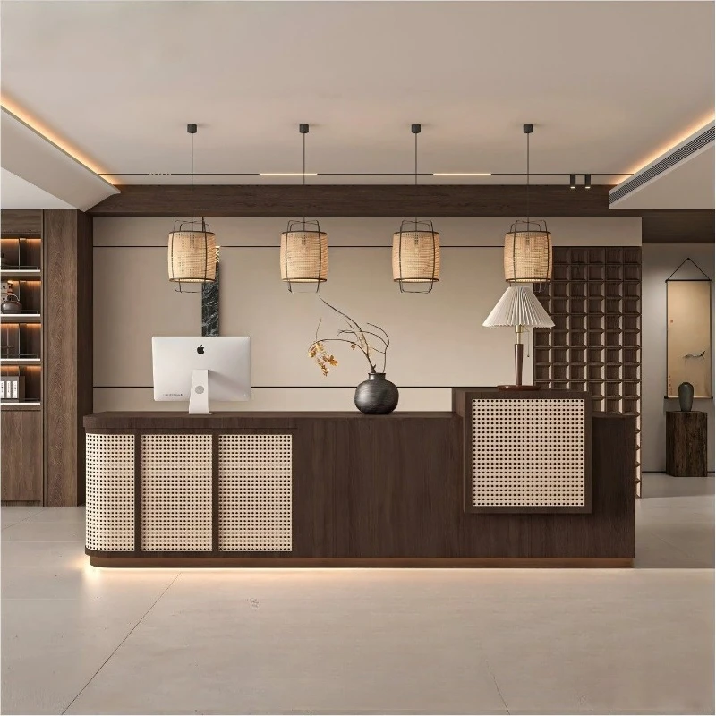 Checkout page B & B Vintage bar Rattan front desk