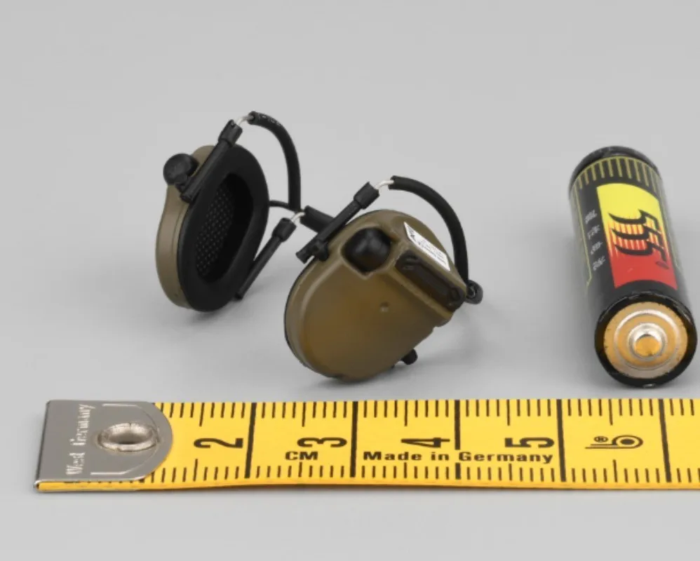 

Модель наушников для ES 26071R, русский солдат FSB Alpha в масштабе 1/6