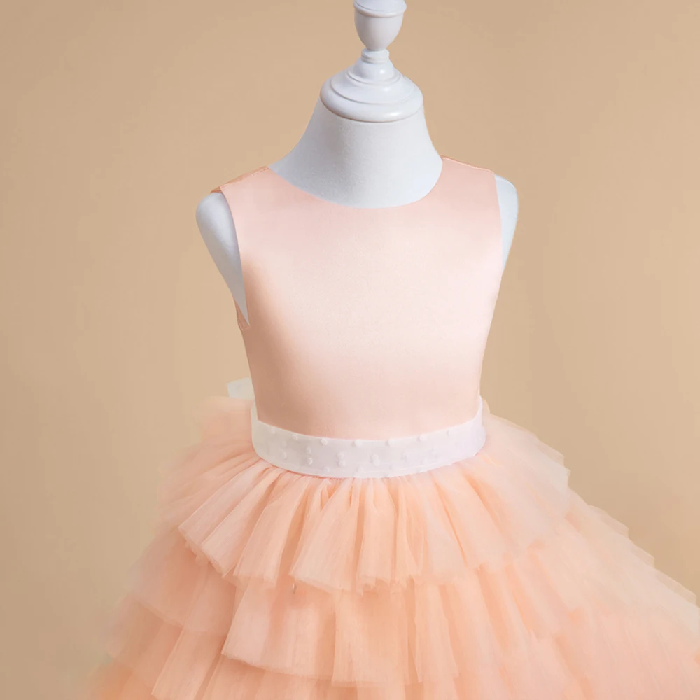 

YZYmanualroom Ball-Gown/Princess Scoop Knee-Length Satin/Tulle Flower Girl Dress