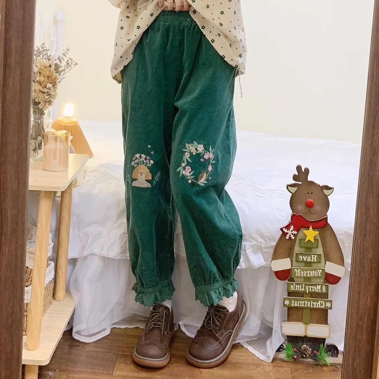 Inverno Mori Girl velluto a coste ricamo floreale pantaloni larghi alla caviglia pantaloni autunno Retro Edwardian dolce pizzo Palazzo pantaloni