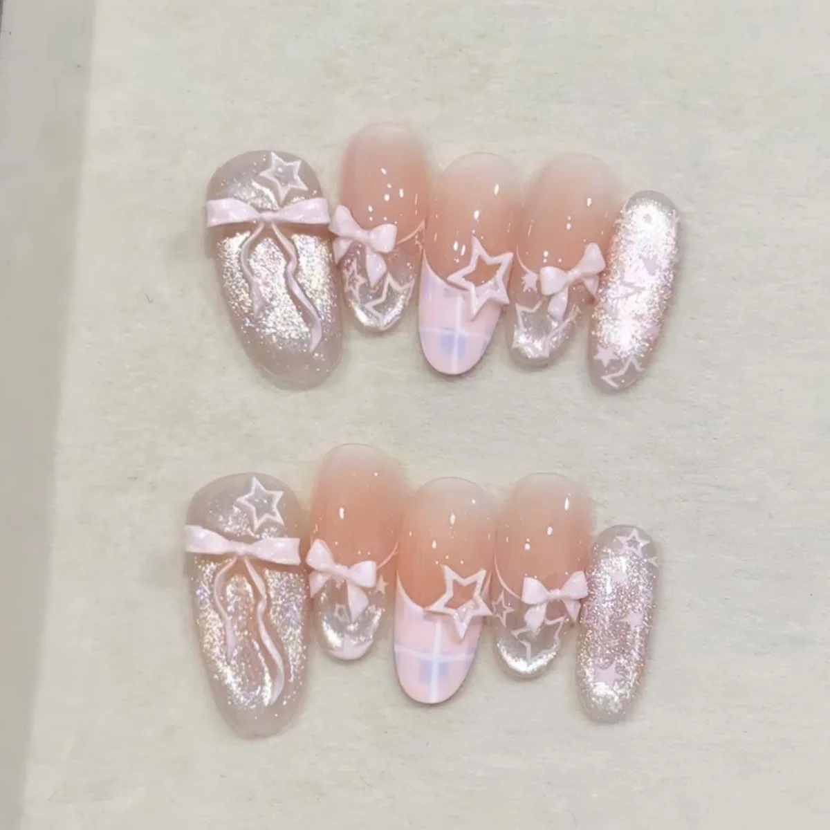 24pcs Diamond Flower Design Nails Tips Cat's Eye Long Almond Fake Nail French Sweet Fresh Press on Nails Pink Oval False Nail