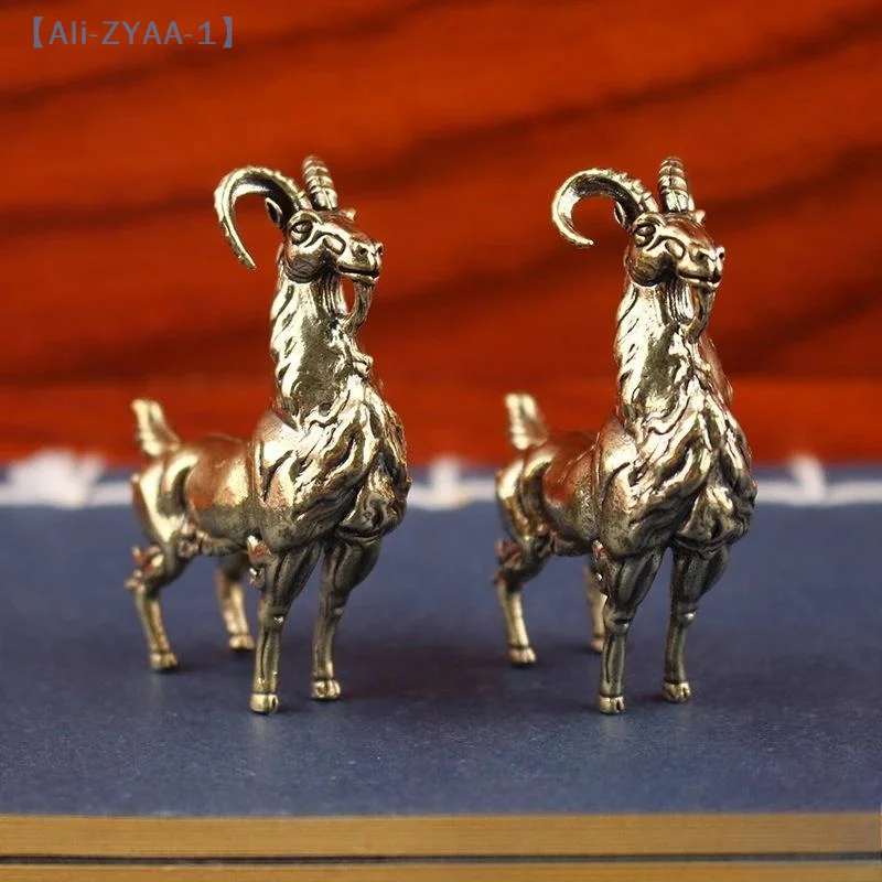 【ZYAA-1】1 Piece Miniatures Tea Pet Figurines Brass Retro Beard Haughty Antelope Metal Creative Handicraft Home Office Ornament