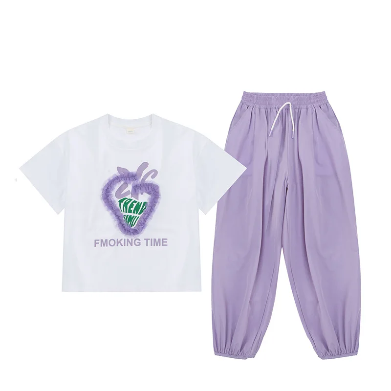 طقم بنطال رياضي بناتي صيفي من الدانتيل باللون الأرجواني والفراولة 2025 طقم سراويل طويلة للأطفال جديد