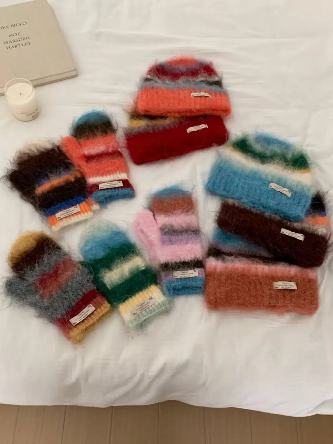 Gestreiftes Regenbogen-Mützen, Hut, Handschuhe, zweiteiliges Set für Damen und Herren, Winter, warme Skullis-Hüte, Unisex, kältebeständige Outdoor-Handschuhe, Kappen-Set – Detail 6
