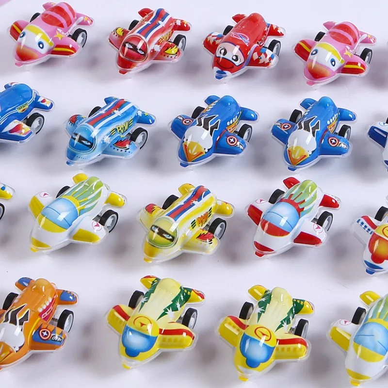 1 Stuks Willekeurige Cartoon Mini Pull Back Vliegtuig Speelgoed Creatieve Kids Verjaardagsfeestje Gunst Klassieke Speelgoed Auto Serie Traagheid Power voertuig