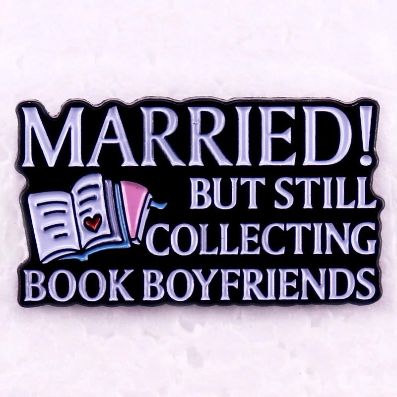 Женская, но все еще коллекционирующая эмалированная булавка в виде книги бойфренда для тех, кто любит влюбиться в книжных иероглифов