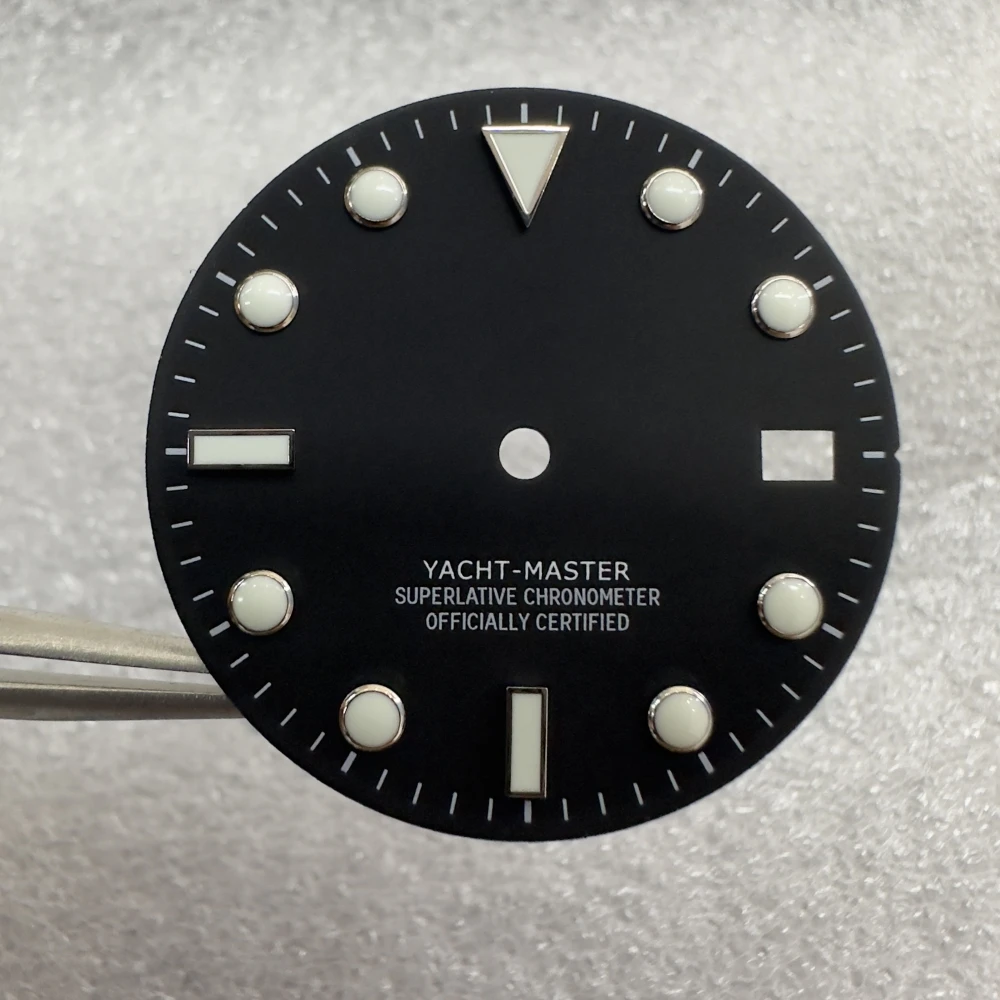 NH35 dial Watch Repair Parts 28.5MM with Calendar Luminous Dial for NH35 Automatic Movement Accessories Yacht Substitute dial