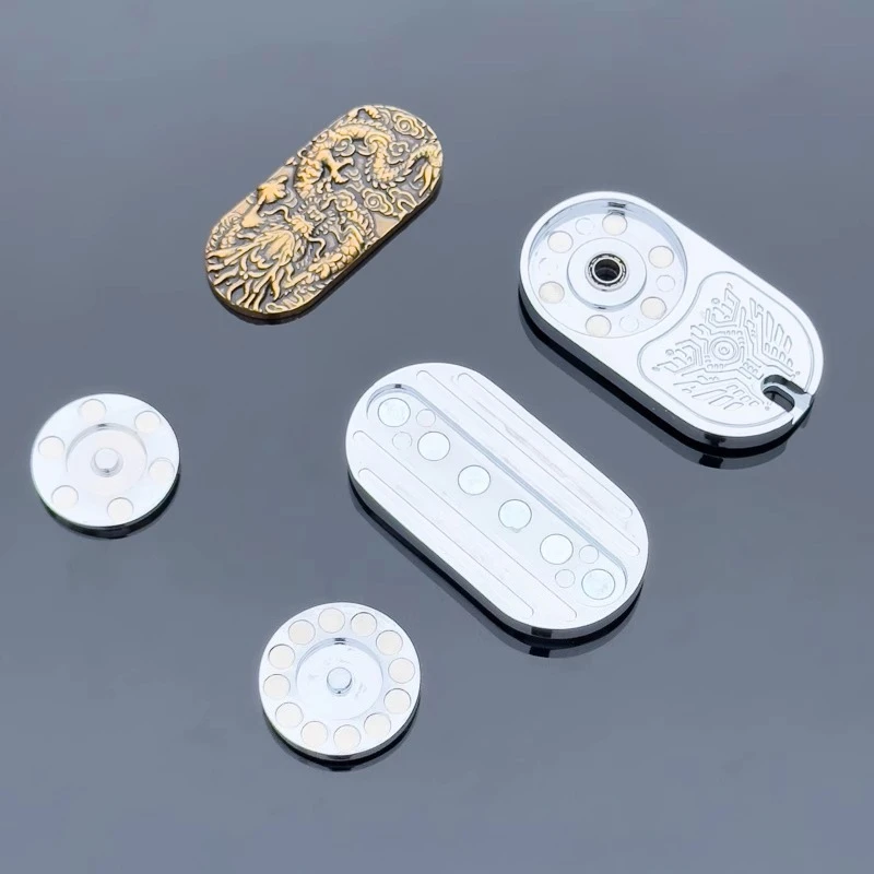 ドラゴンパターン EDC リズムダイレクトプッシュ回転機械式金属指先プッシュカード減圧デスクトップおもちゃギフト