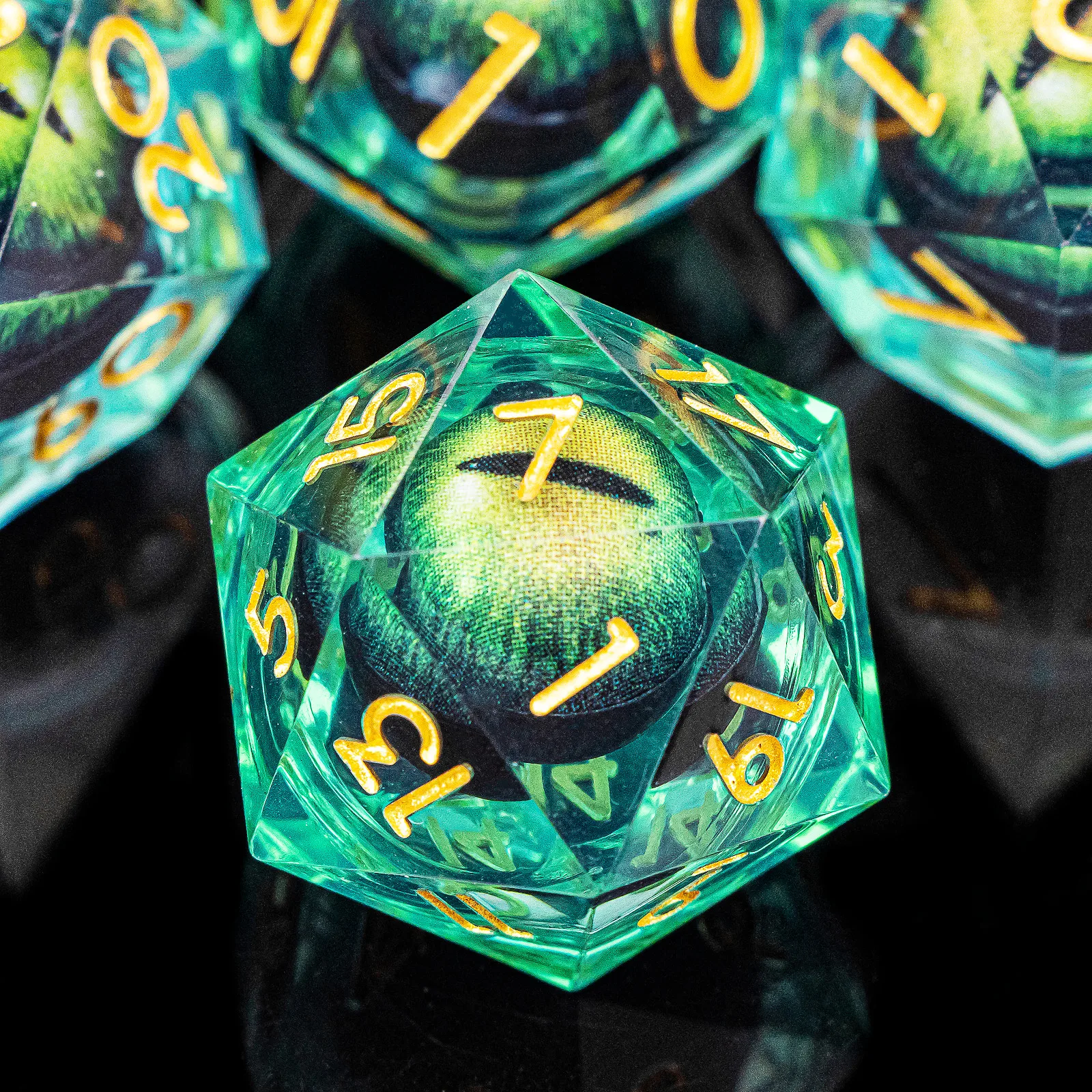 Dragon\'s eye resin dice,7PCS Green Liquid Core Dice Set, Sharp Egde polyhedral d and d dice