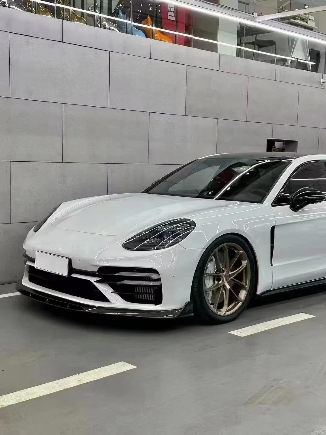 LQ for 971 Upgraded Carbon Fibre Exterior Package with Lip Spoiler Side Skirts & Rear Lip-Lossless Installation New
