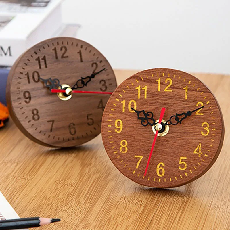 Modern Minimalist Living Room Clock European Solid Wood Desk Clocks Silent Bedroom Desk Clock Creative Sitting Clocks Ornament