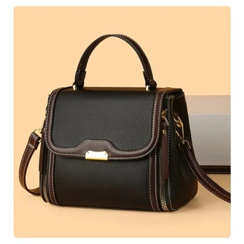 

Women's Classic Fashionable Elegant Diaper Bag Minimalist Luxury Leather Tote For High-End Commuter And Trendy Vintage Use