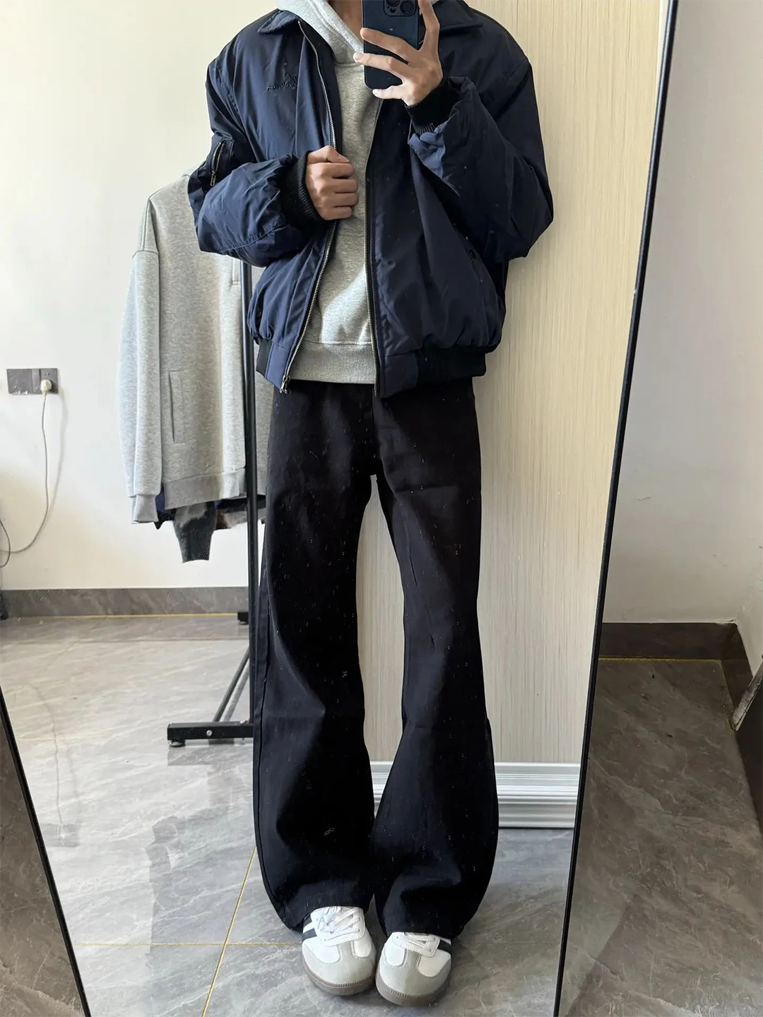 

Cleanfit Men's Slim Fit Straight Leg Jeans Bell Bot High Street Sle Spring Collection mid Waist Zipper Closure