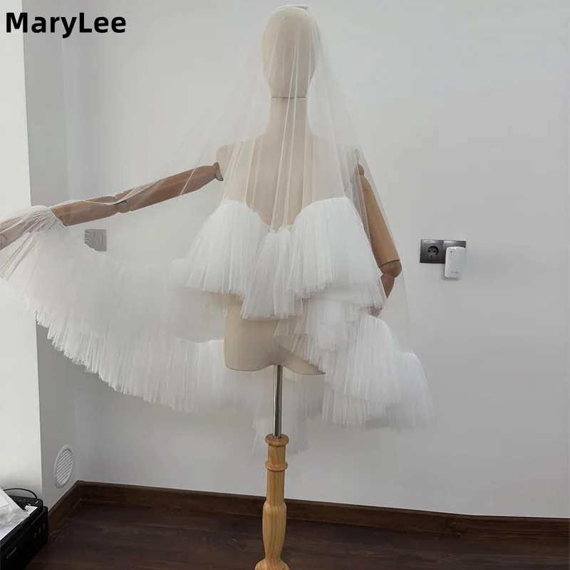 

Двухслойная короткая свадебная фата с рюшами и тюлевым краем, на заказ, длиной до кончиков пальцев, белая, с гребнем, аксессуары для невесты