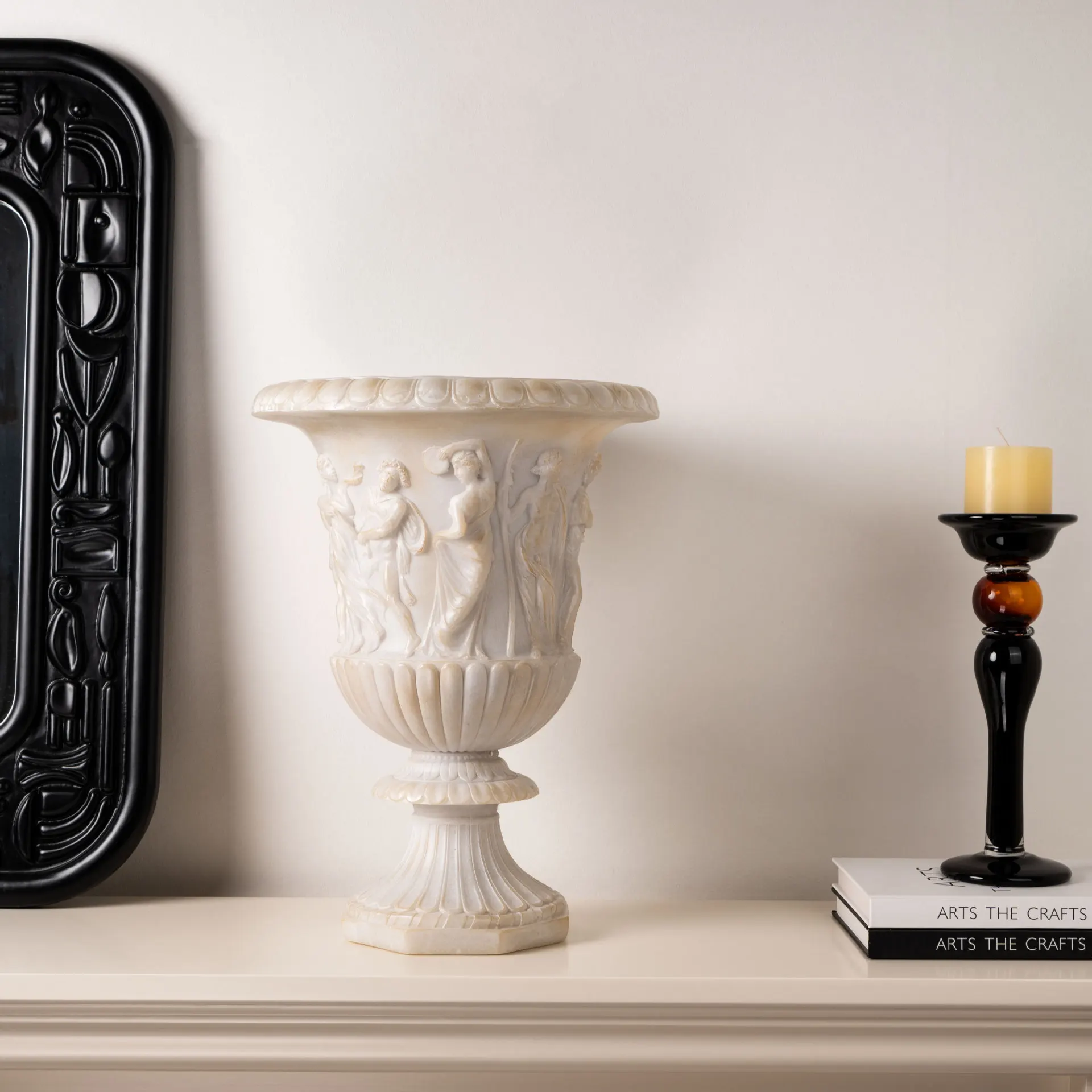 Medieval imitation jade hydroponic vase flower ware French retro Roman character relief living room flower arrangement desktop