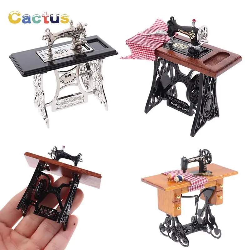 1/12 Dollhouse Decor Miniature Furniture Wooden Sewing Machine with Thread Scissors Accessories for Dolls House Toys for Girls