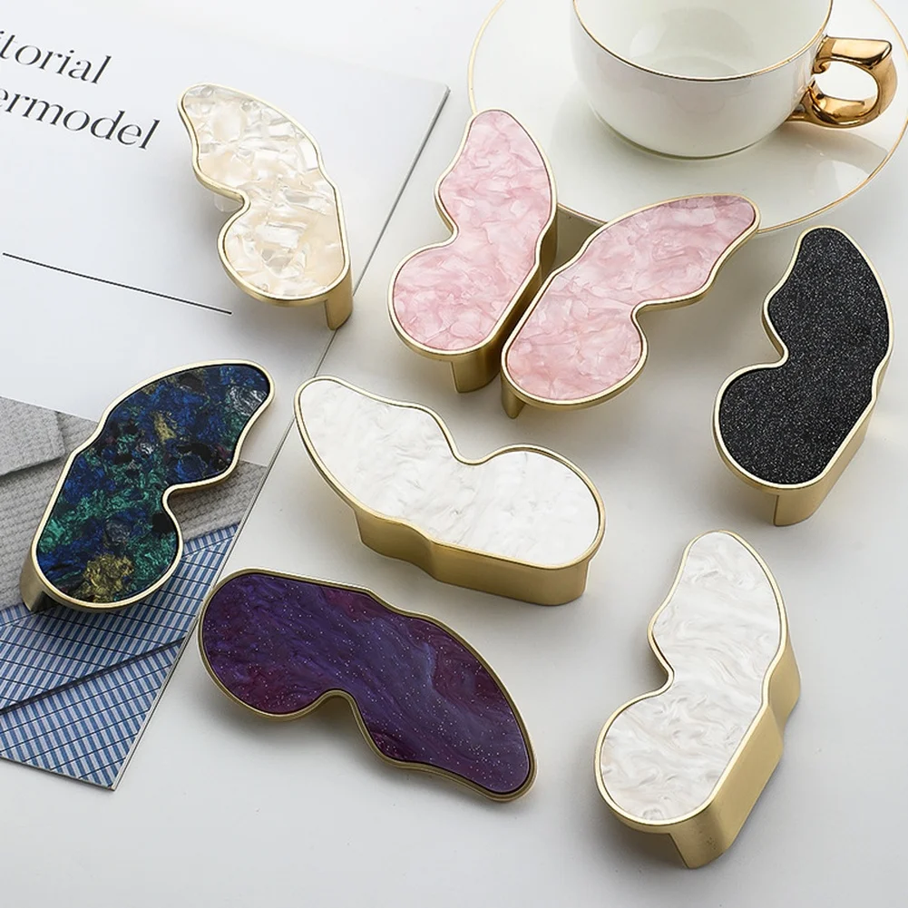 Zinc Alloy Butterfly Cabinet Handle Nordic Clover Drawer Pull For Wardrobe Nightstand Furniture Hardware Knobs Tinted Shell