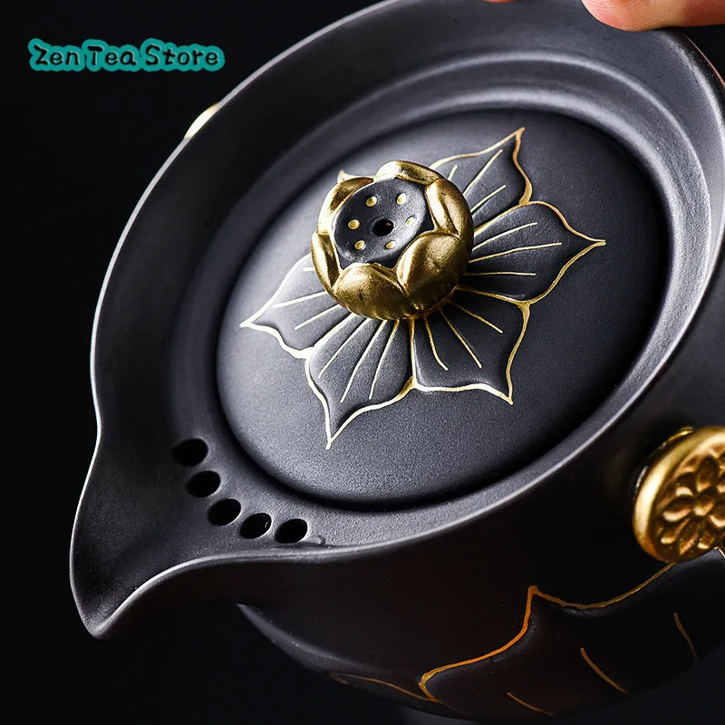 Black Pottery Creative Lotus Hand Grasping Cover Bowl Household Ceramic Tracing Gold Tea Bowl Retro Large Tea Dispenser