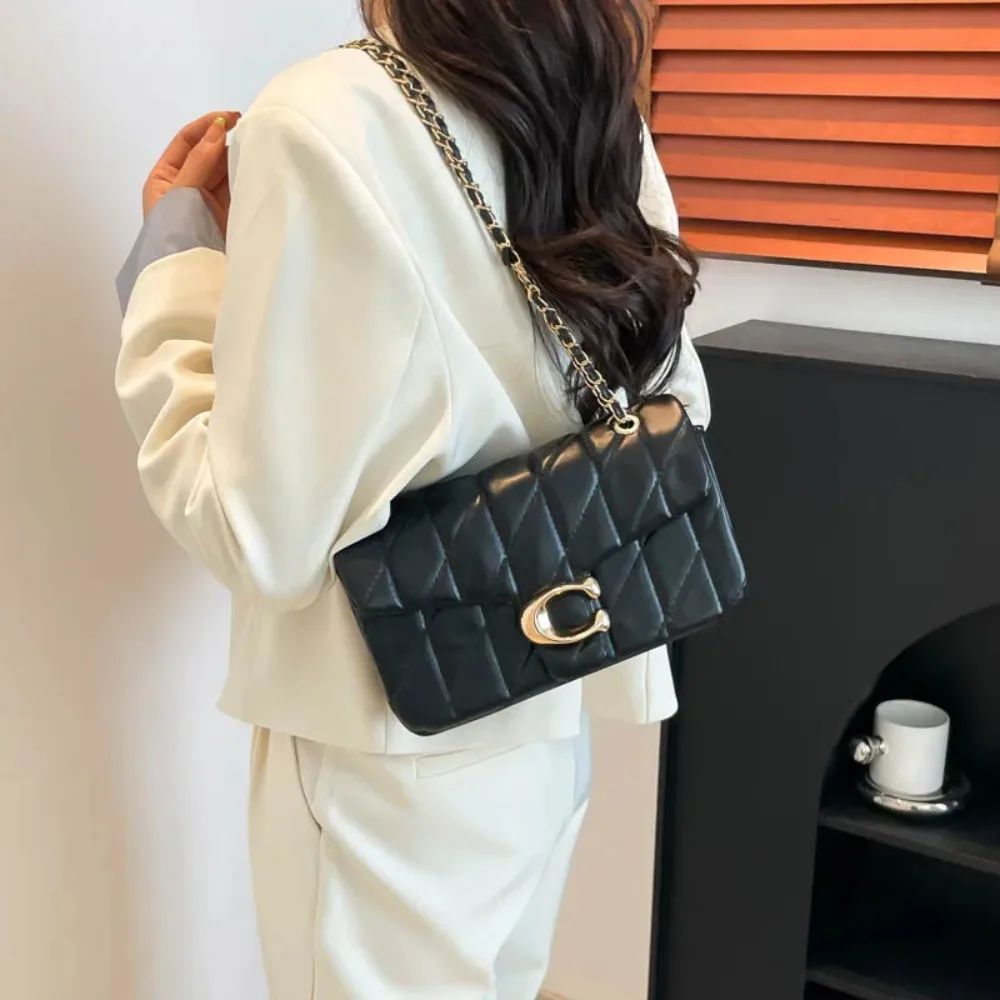 2025Small Fragrant Wind Bag Handbag Rhombic Chain Bag 2026 New One-shoulder Messenger Bag Joker High Sense Small Square Bag Tide view 6
