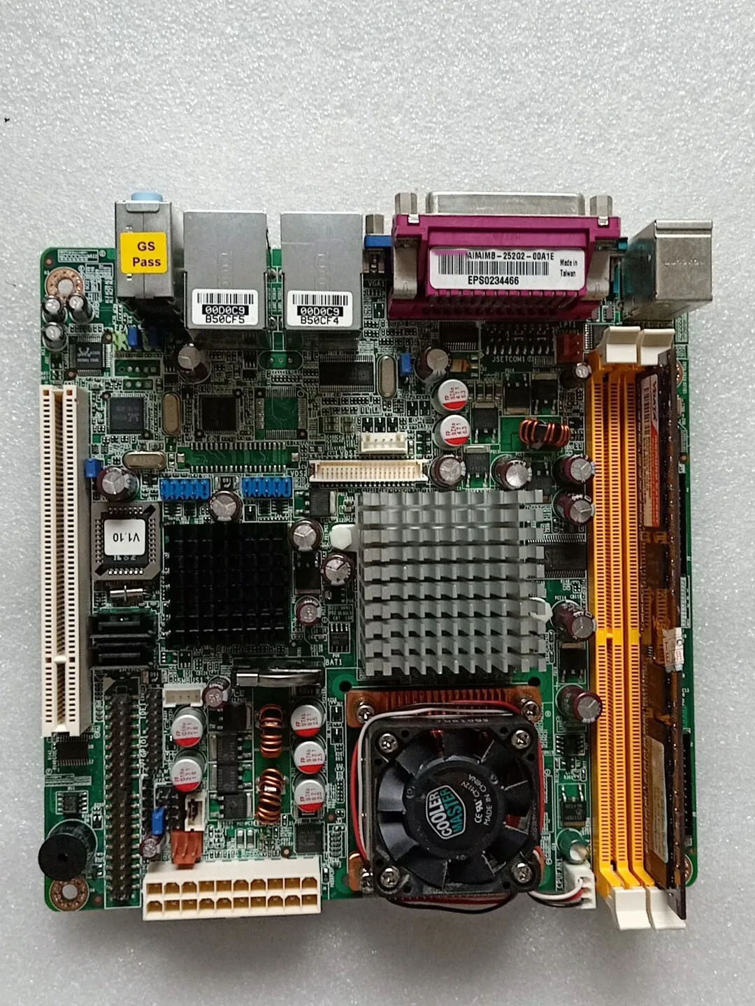 

AIMB-252G2-00A1E For Advantech AIMB-252G2-00A1E Industrial Mini-ITX Motherboard Dual Network Ports Single Board Price AIMB-252 A