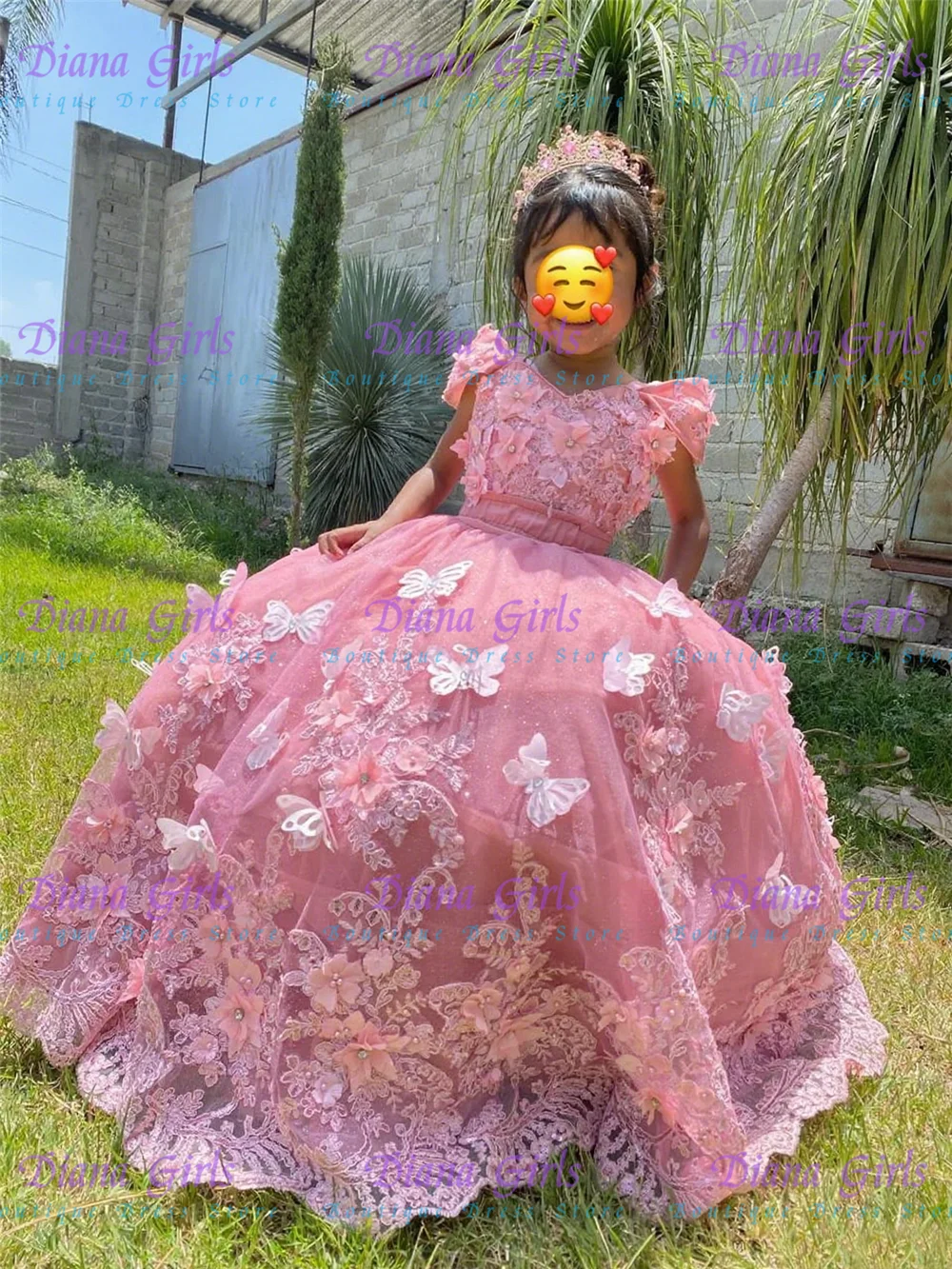 

Quality Applique With Long Tail Gorgeous Pink Flower Girls Dress Tulle Fluffy For Kid Wedding Birthday Party Evening Ball Gowns