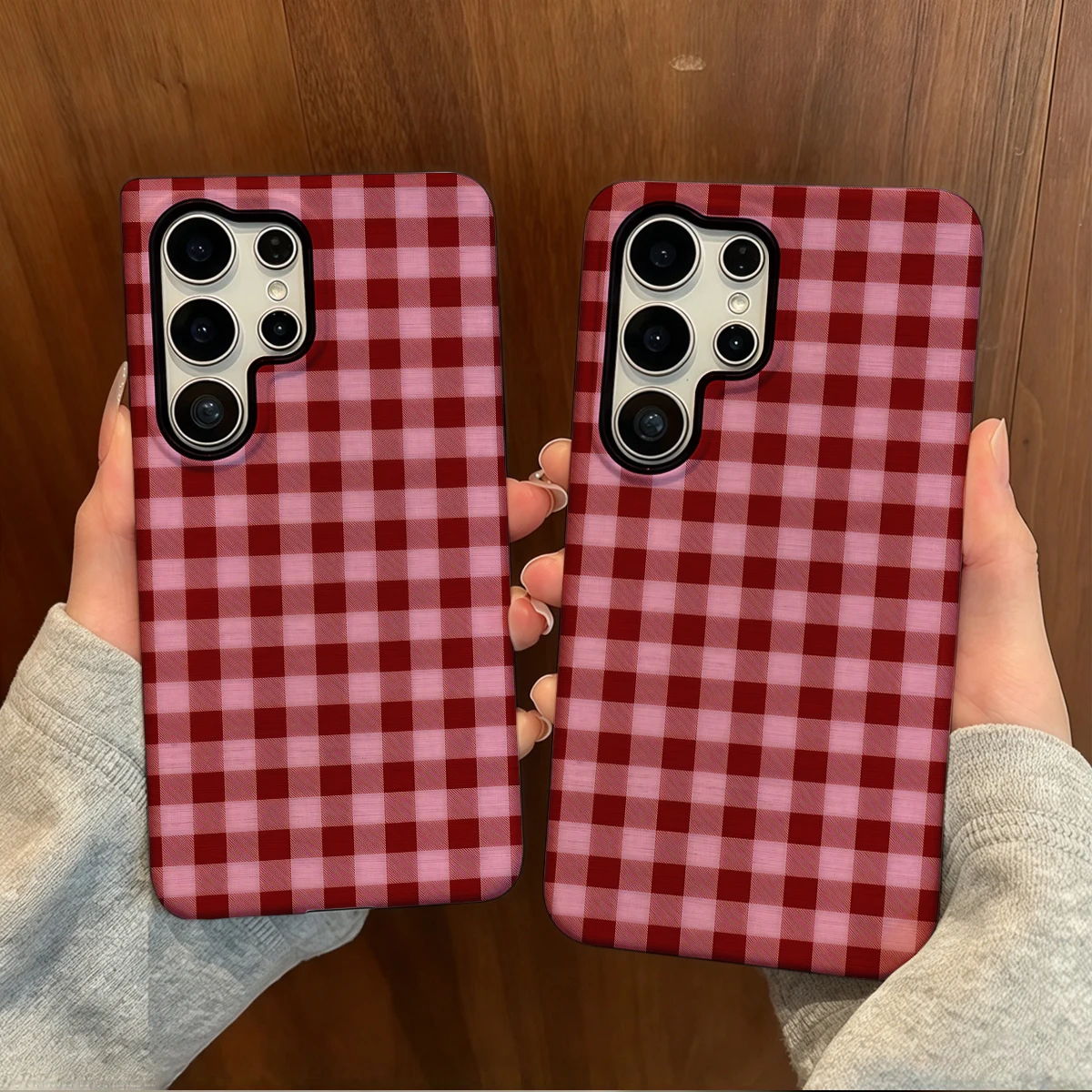 Plaid Warmth Phone Case For Samsung Galaxy S26 S25 Ultra S24 S23 Plus Hard Shock‑Absorption 2-in-1Protective Cover