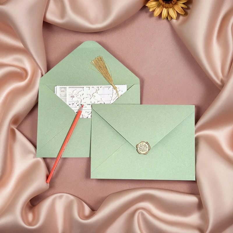 30 pz/lotto 21.5x15.5 cm Buste Verdi per Inviti di Nozze Affari di Alta Qualità 250g Forniture di Cancelleria di Carta Sacchetto di Immagazzinaggio