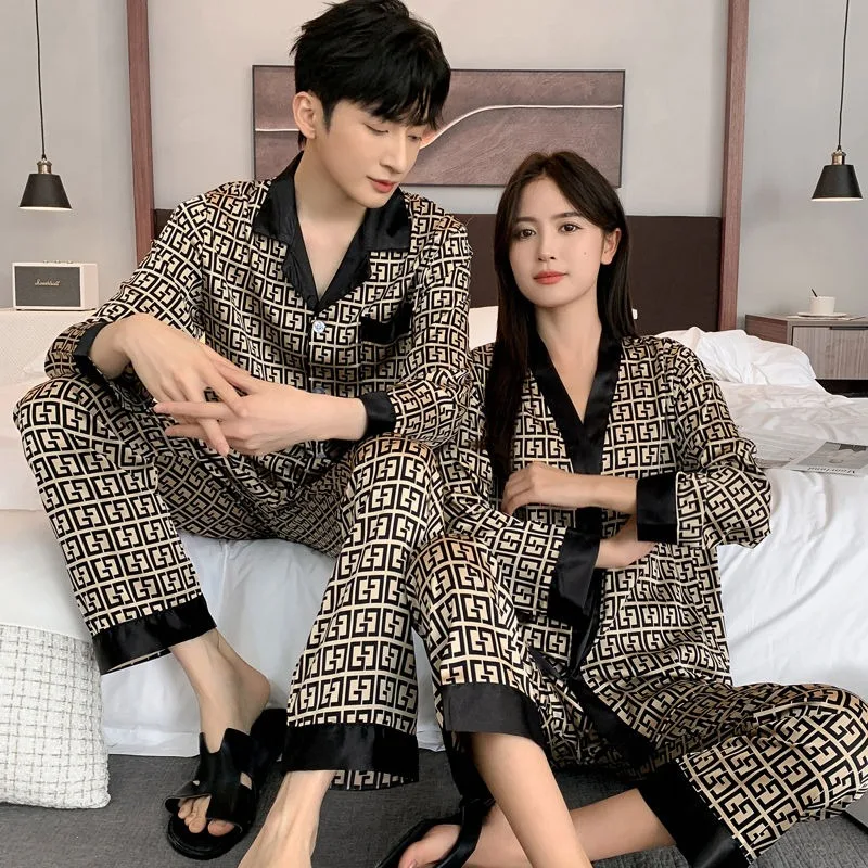 

2024 New Fashionable Couple Pajama Women's Spring Autumn Silk Long Sleeved Sleepwear Cardigan Set Men's V-enck Ice Silk Homewear