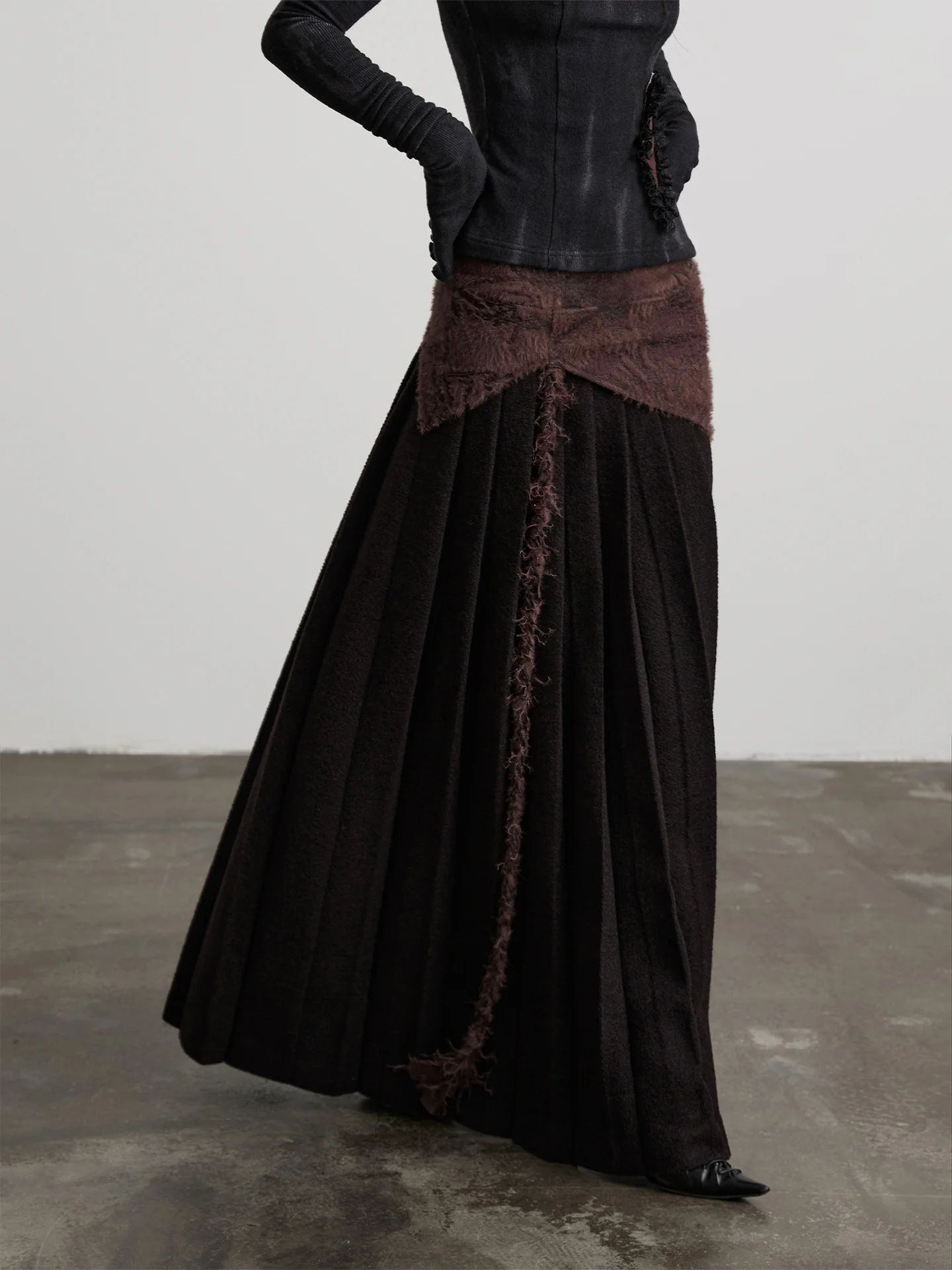 

Длинная юбка-миди с плиссировкой и А-образным силуэтом, черная, для женщин, из смесовой шерсти, повседневная, с застежкой-молнией на талии