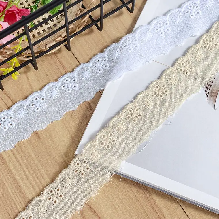 25mm Wide Cotton Embroidered White Flower Lace Fabric Dubai Sewing DIY Trim Wedding Applique Ribbon Collar Cloth Guipure Decor