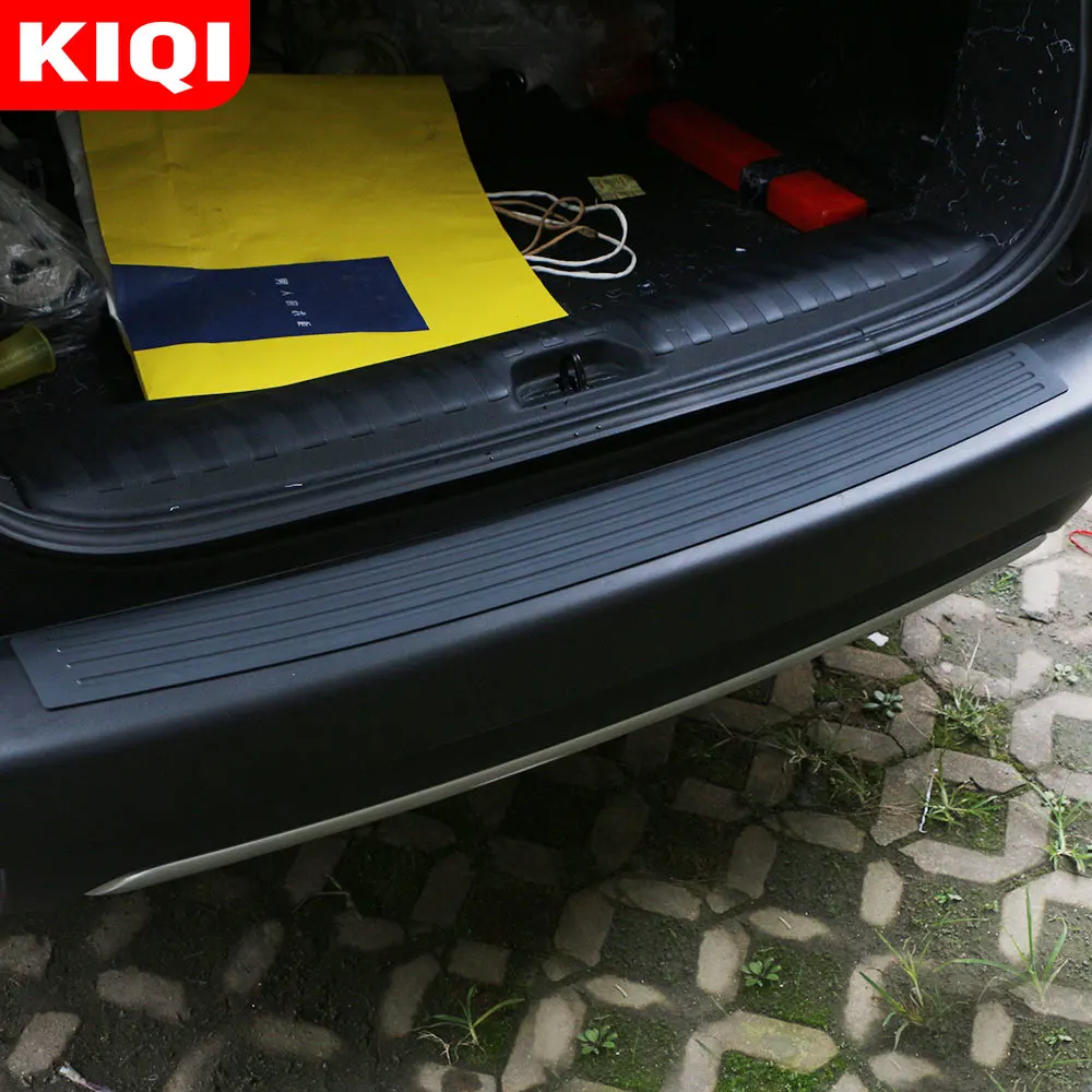 Universal Car Rear Bumper Sill Protector Plate Rubber Cover Guard Trim Pad for Jeep Grand Cherokee Compass Commander Wrangler