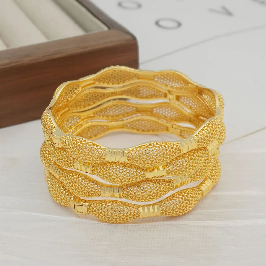9999 Gold Middle East Elegant and Fashionable Women's Hollowed-Out Engraved Bracelet Bohemian Christmas Style Sister Pair