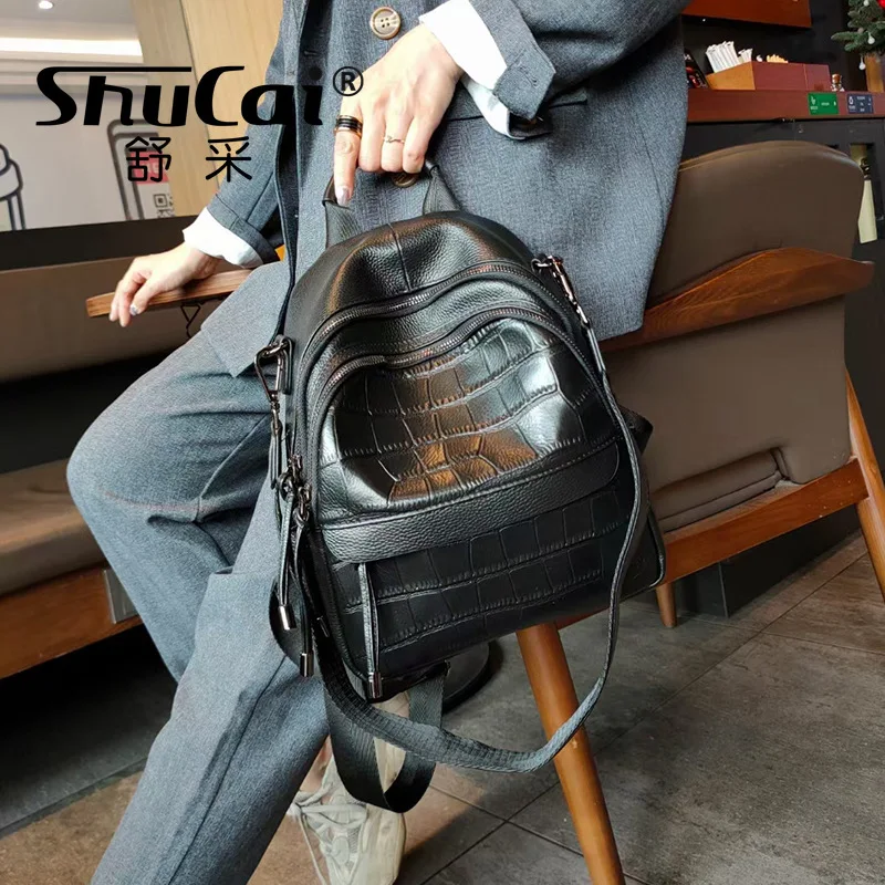 Leather backpack women\'s first layer cowhide fashion casual leather bag embossed large capacity travel bag factory wholesale