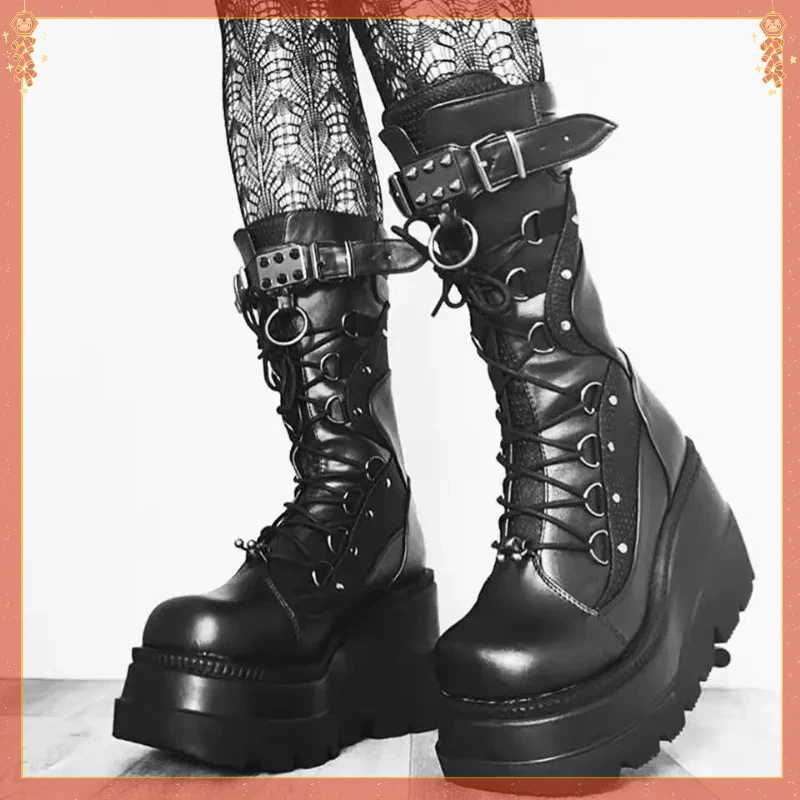 

Brand Designer Ladies High Platform Boots Rivet Goth High Heels Boots Women Cosplay Wedges Punk Shoes Woman Gothic Shoes Luxury