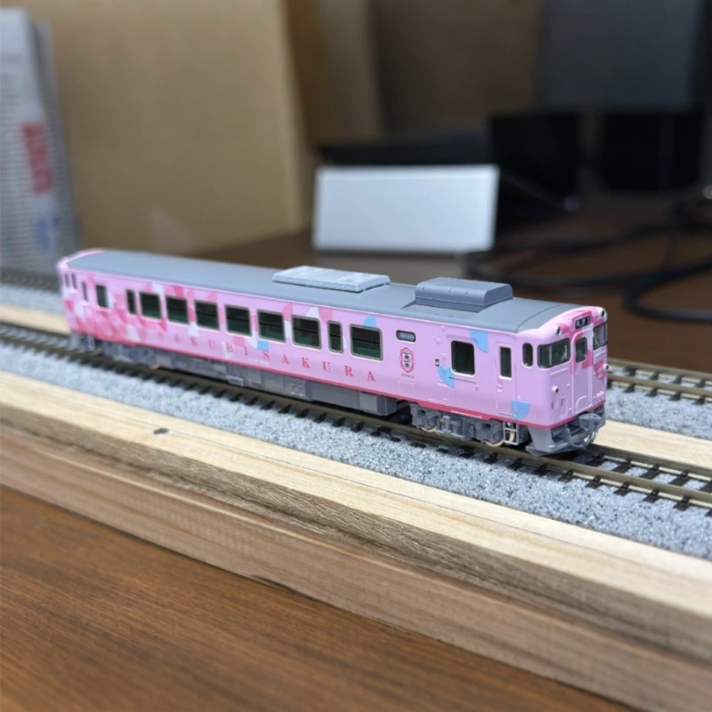 TOMIX N Scale 1/160 Train Model Kiha40 Series No 93264 Pink Wrapping Powered 1 Car Unit Adult Collectible Train Gift