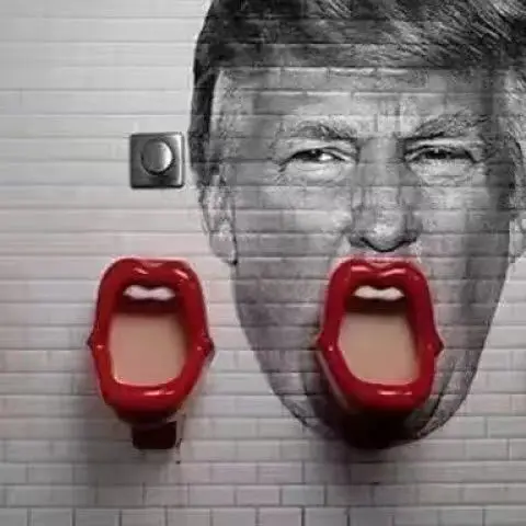1Pcs Creative Toilet Red Lip Urinal Mouth Shape Exaggerated Integrated Induction Smart Poop Potty Easy Cleaning and Maintenance