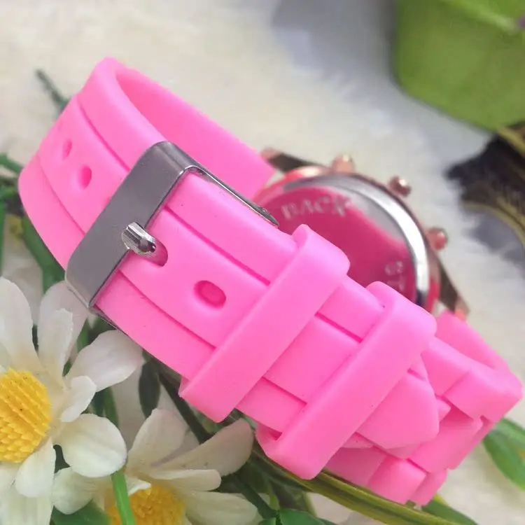 นาฬิกาซิลิโคนแฟชั่นแหวนสามตาเพชรนาฬิกาอังกฤษ