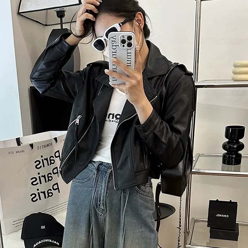 الكورية الأرجواني ضئيلة قصيرة فو بولي Leather سترة جلدية المرأة ربيع الخريف جديد التلبيب كم طويل دراجة نارية السائق سترة الشارع الشهير