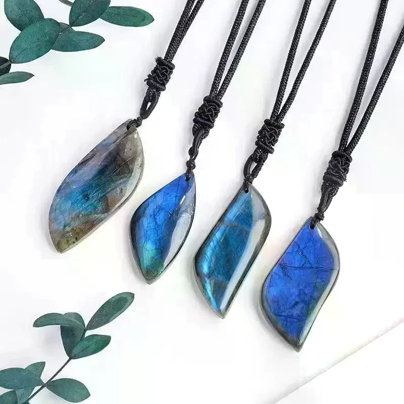 Stone Craft Natural Labradorite Stone Polished Geometric Shape Crystal Exquisite Training Stone