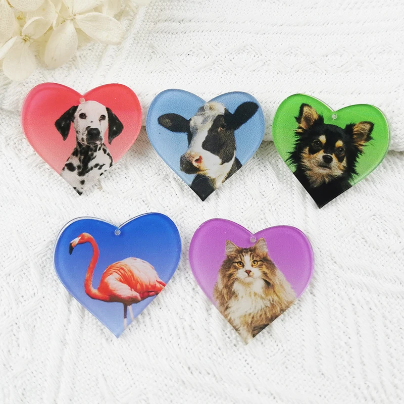 MuhNa 10pcs Kawaii Animals Acrylic Charms  Heart Shape Pendant for Jewelry Making DIY Earring Necklace Finding