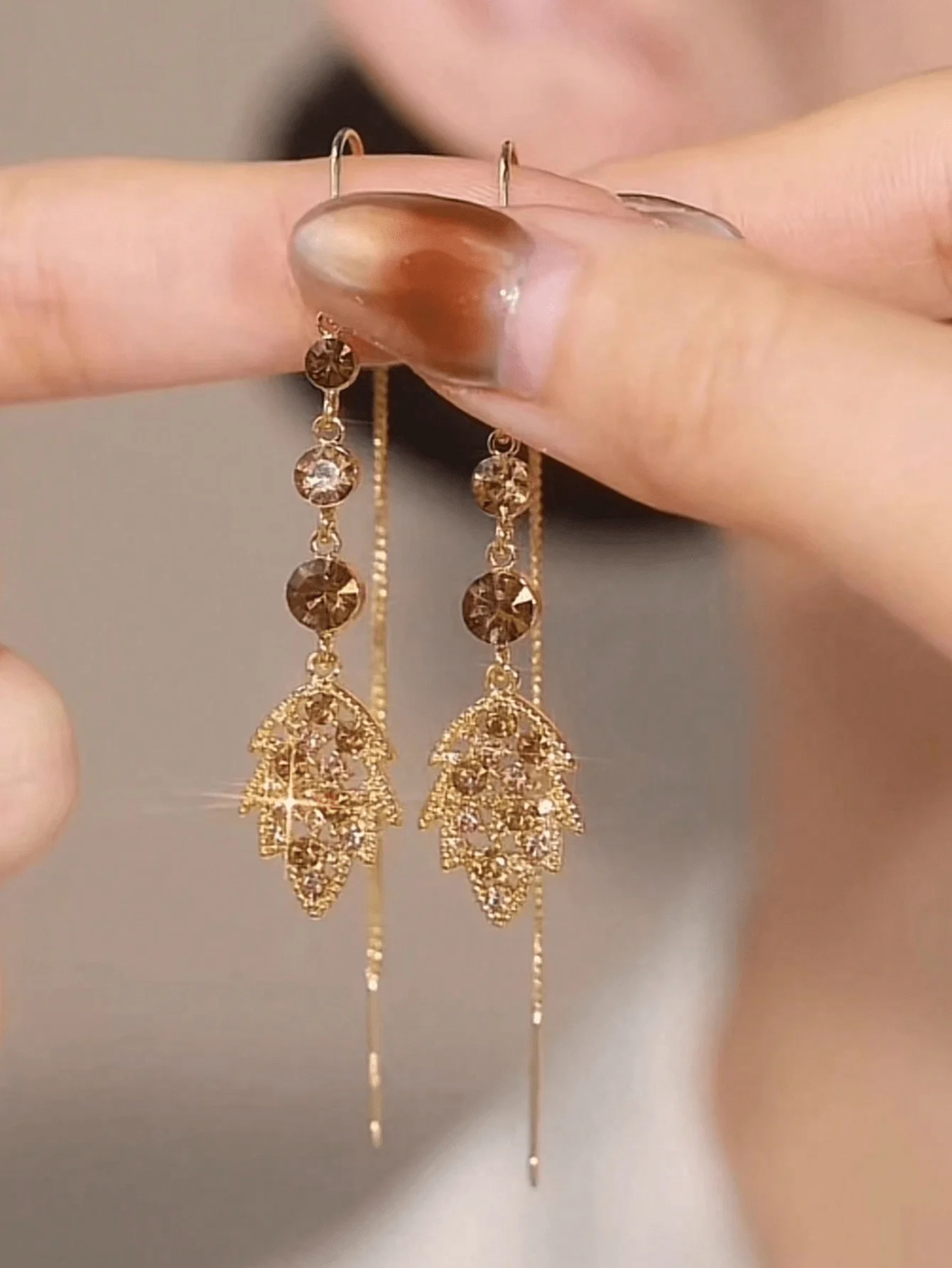 

1 Pair Luxury Sparkling Cubic Zirconia Leaf Earrings, Elegant Glamorous Fashion Earrings For Women