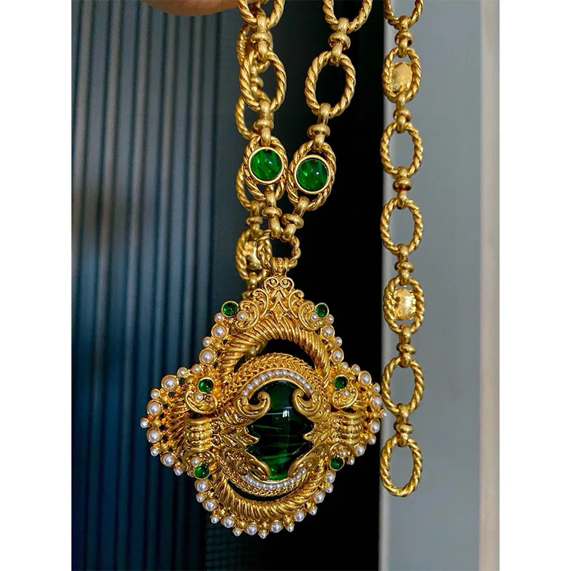 Vintage Red Green Gemstone Brass 18K Gold Plated Sweater Chain Long Necklace Woman Glamorous Jewelry Trend