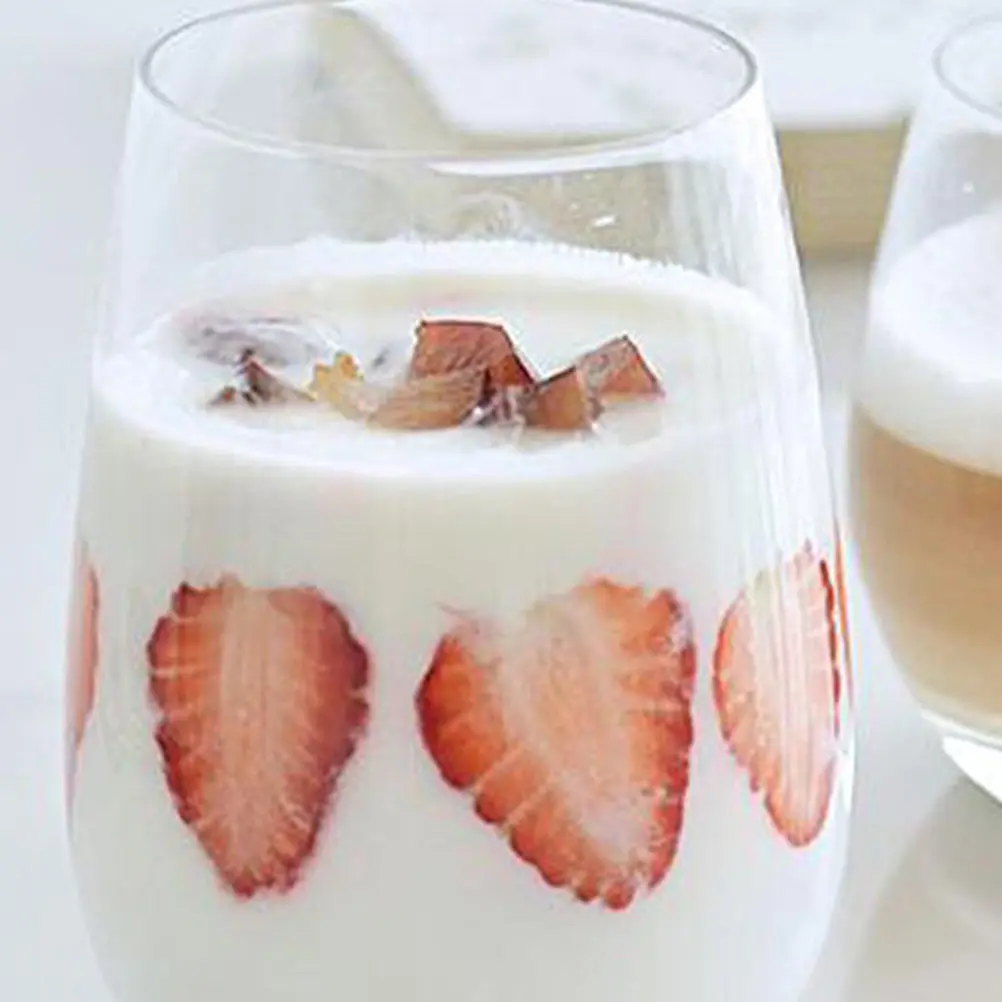 

4Pcs Smooth Surface Exquisite Plastic Drinks Cups Beautiful Standing Design for Home Accessory Use Wine Cups Plastic Wine Cup